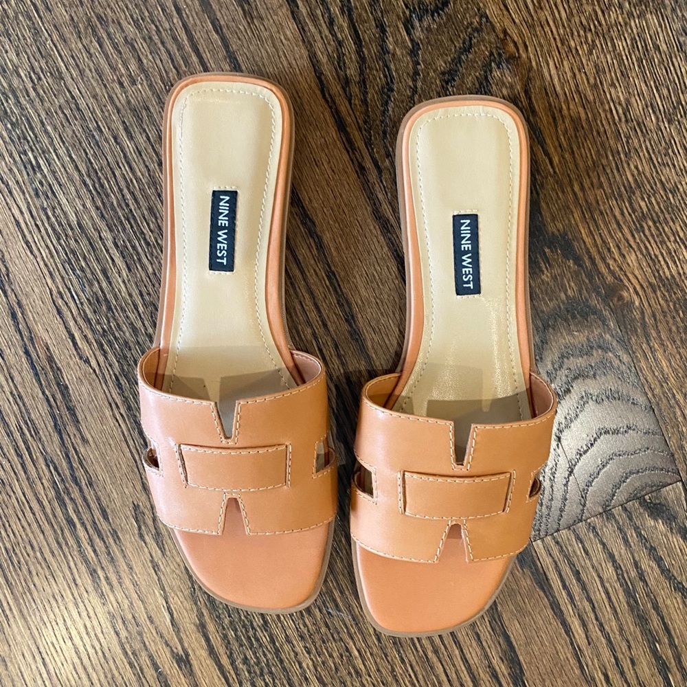 Nine West Gianna Sandal size 9